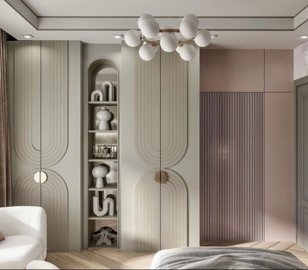 Wardrobe with curved panels and display niche